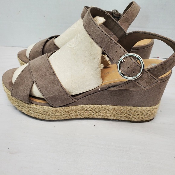 Big Buddha Taupe Espadrille Wedge Sandals Size 9 Platform Ankle Strap Boho Lagin - Picture 2 of 13